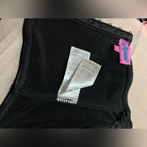 Edikted Satin Black Cropped Corset Bustier Top SM - Picture 4 of 8